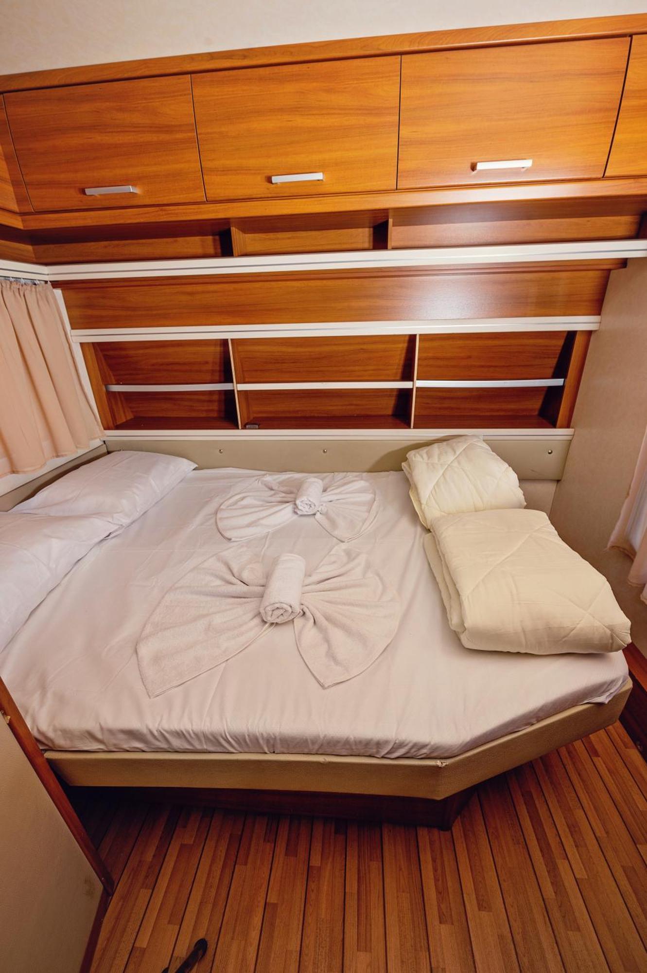 Hotel Каравани Avi Iris Фичоза Warna Zewnętrze zdjęcie