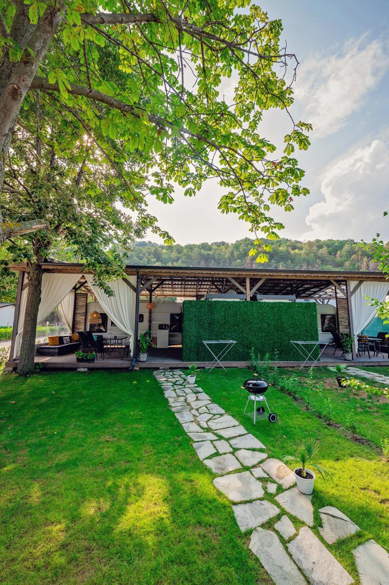 Hotel Каравани Avi Iris Фичоза Warna Zewnętrze zdjęcie